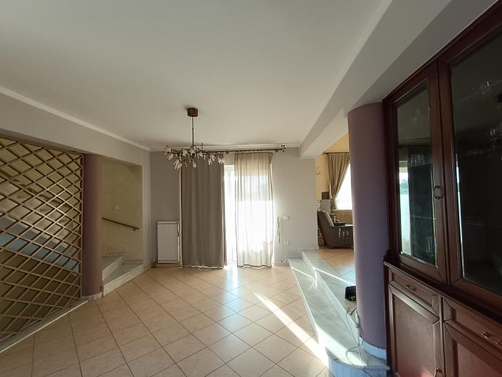 Image No.8-7 Bed House/Villa for sale