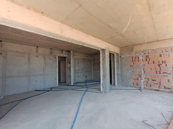 Image No.19-4 Bed Apartment for sale