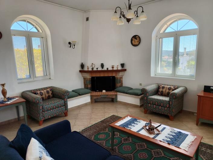 Image No.3-Villa de 2 chambres à vendre à Theriso