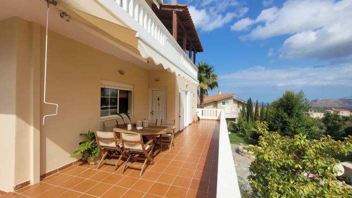 Image No.3-4 Bed Villa for sale