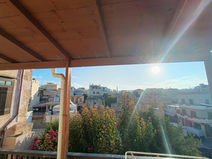 Image No.12-4 Bed House for sale