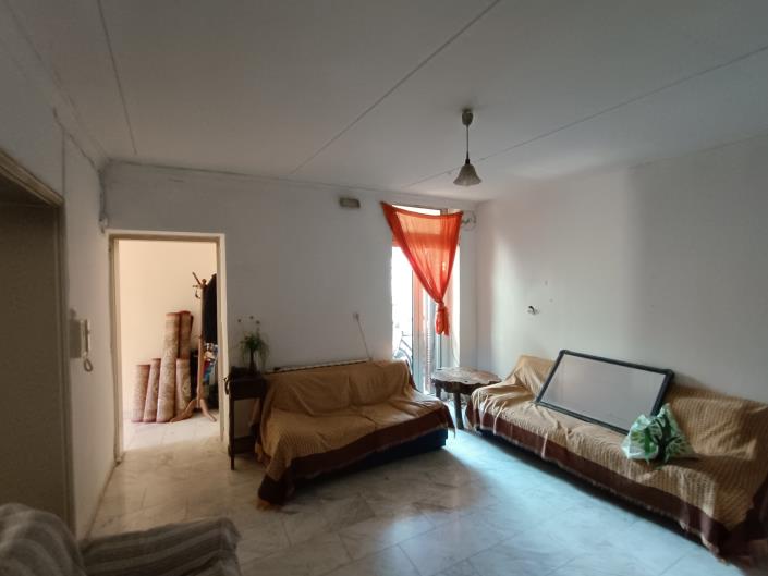 Image No.14-4 Bed House for sale