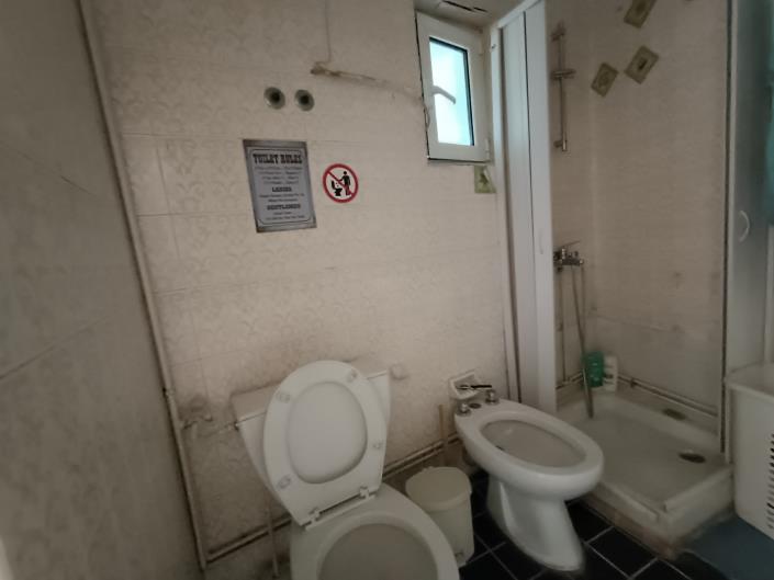 Image No.23-4 Bed House for sale