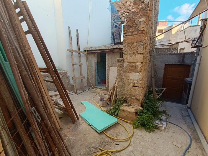 Image No.36-4 Bed House for sale