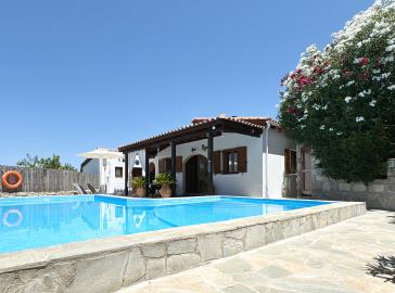 1 - Arkardi, Maison / Villa