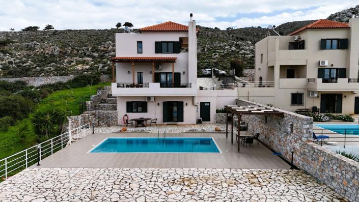 Image No.29-3 Bed Villa for sale