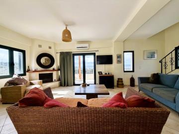 85e8b67eb2a344f48682308bb5d4fdb3