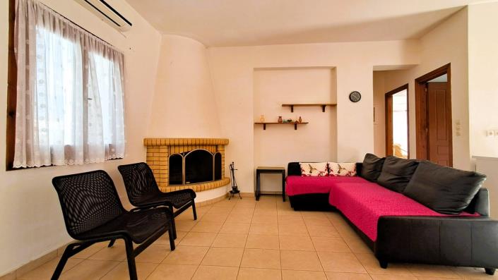 Image No.12-2 Bed Villa for sale