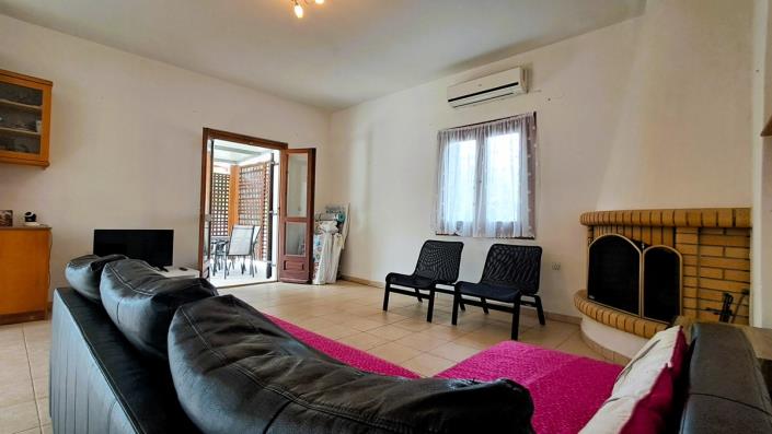 Image No.3-2 Bed Villa for sale