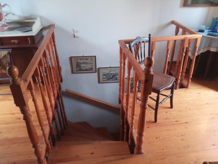 Image No.5-2 Bed House for sale