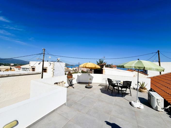 Image No.19-2 Bed House for sale