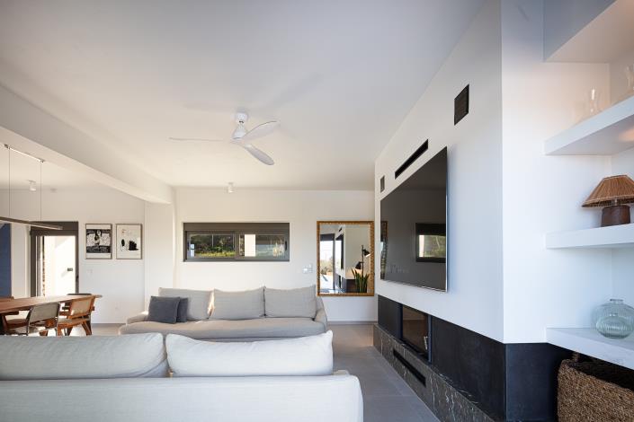Image No.21-12 Bed Villa for sale