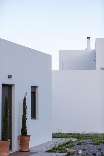 Image No.25-12 Bed Villa for sale