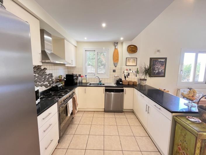 Image No.3-3 Bed Villa / Detached for sale