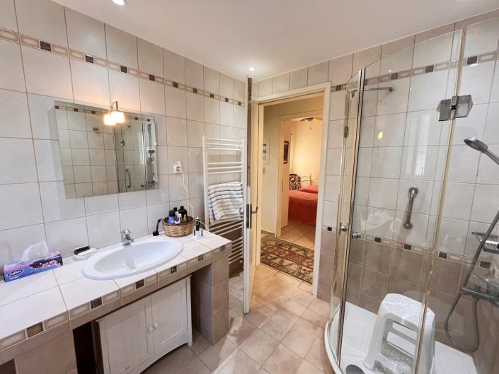 Image No.19-3 Bed Villa / Detached for sale
