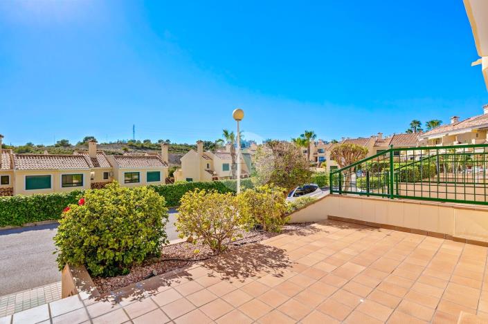 Image No.3-2 Bed Semi-Detached for sale