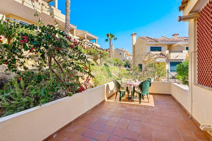 Image No.7-2 Bed Semi-Detached for sale