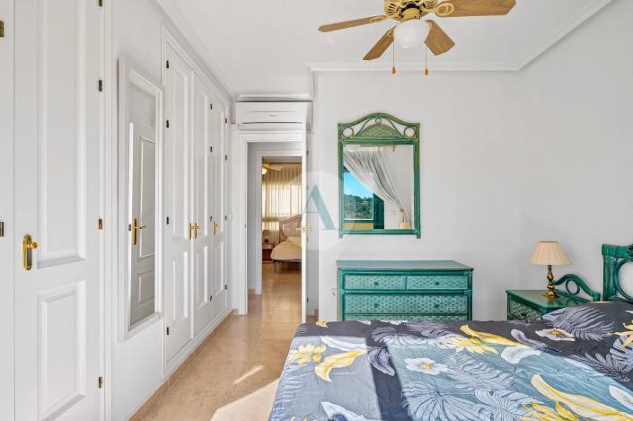 Image No.17-2 Bed Semi-Detached for sale