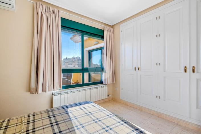 Image No.20-2 Bed Apartment for sale