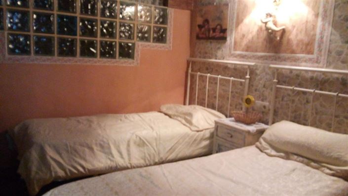 Image No.6-2 Bed Townhouse for sale