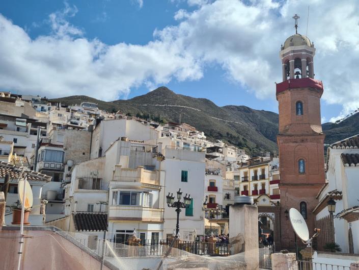 Image No.29-3 Bed Townhouse for sale