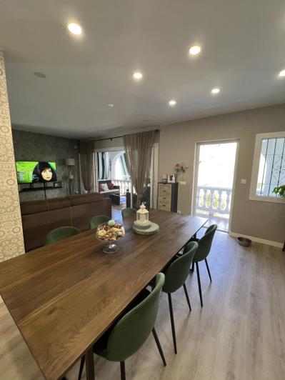 Image No.6-4 Bed Townhouse for sale