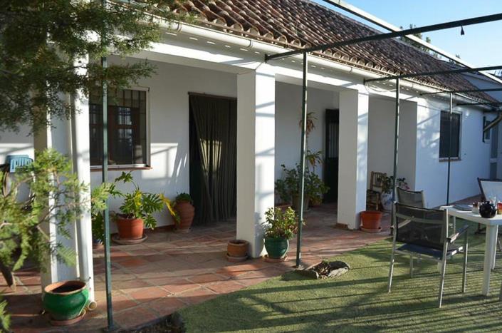 Image No.8-3 Bed Country Property for sale