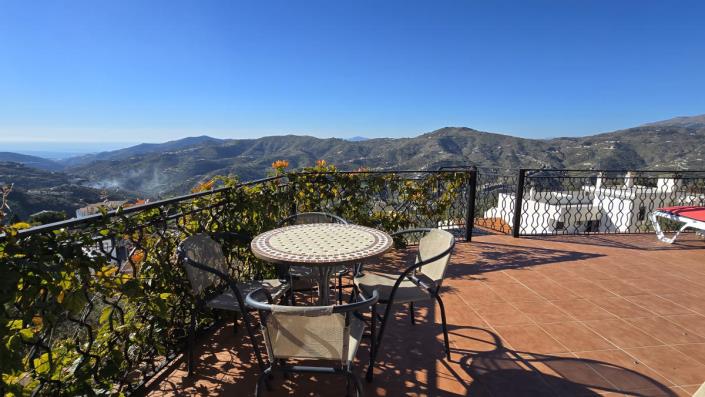 Image No.7-6 Bed Villa for sale