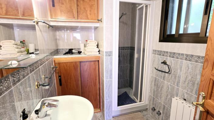 Image No.24-6 Bed Villa for sale