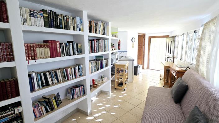 Image No.30-6 Bed Villa for sale