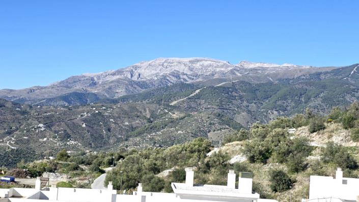 Image No.48-6 Bed Villa for sale