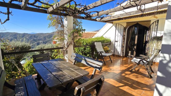 Image No.16-6 Bed Hotel for sale