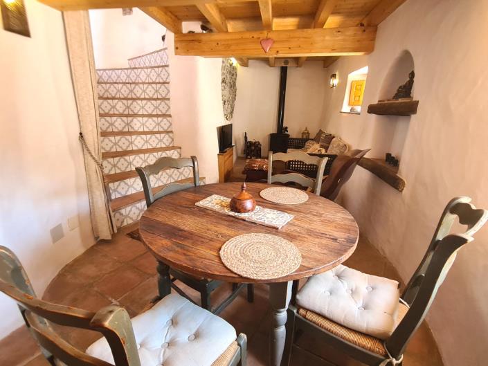 Image No.11-4 Bed Townhouse for sale