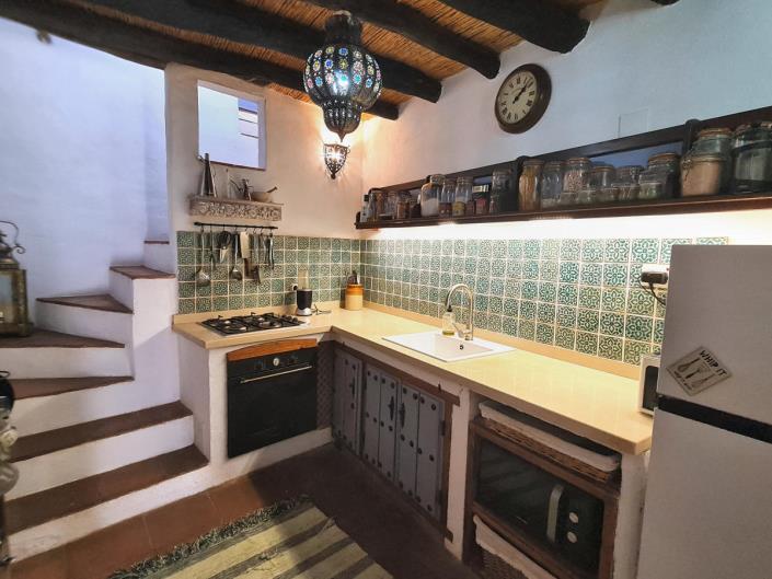 Image No.14-4 Bed Townhouse for sale