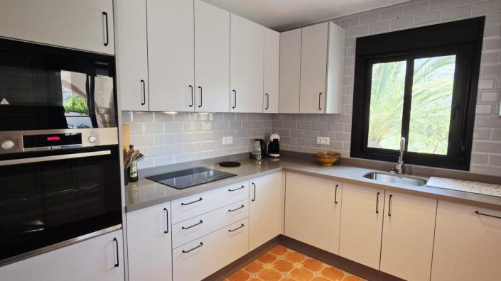 Image No.21-3 Bed Villa for sale