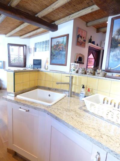 Image No.15-3 Bed Townhouse for sale