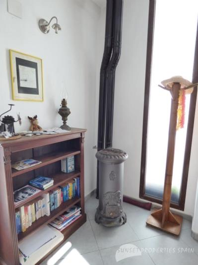 Image No.30-3 Bed Townhouse for sale