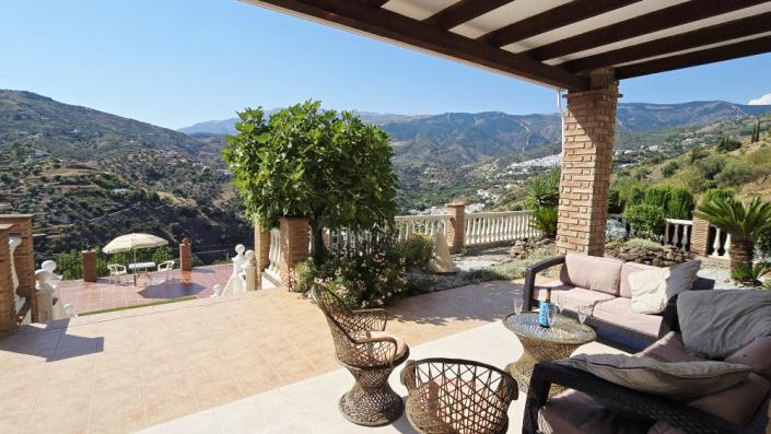 Image No.9-5 Bed Villa for sale