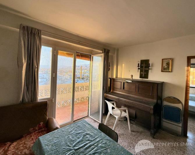 Image No.6-3 Bed Apartment for sale