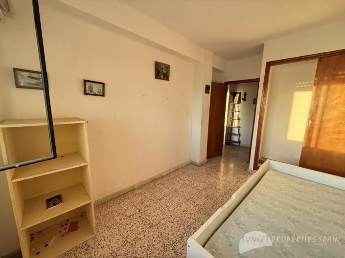 Image No.13-3 Bed Apartment for sale