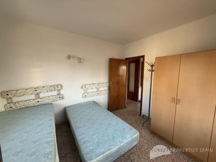 Image No.17-3 Bed Apartment for sale