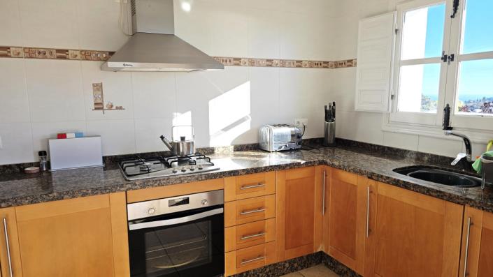 Image No.16-5 Bed Villa for sale