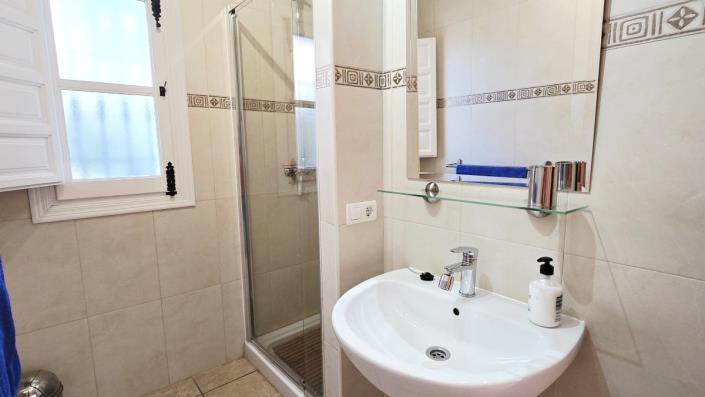 Image No.21-5 Bed Villa for sale