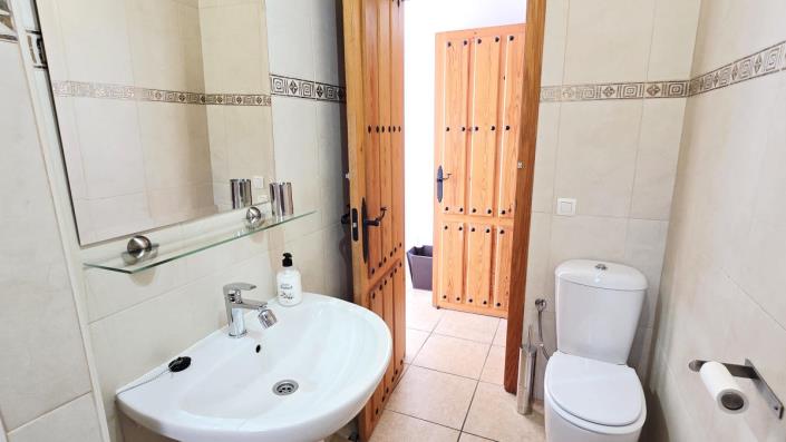 Image No.22-5 Bed Villa for sale