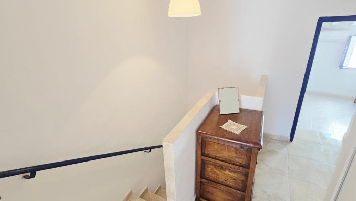 Image No.21-3 Bed Townhouse for sale