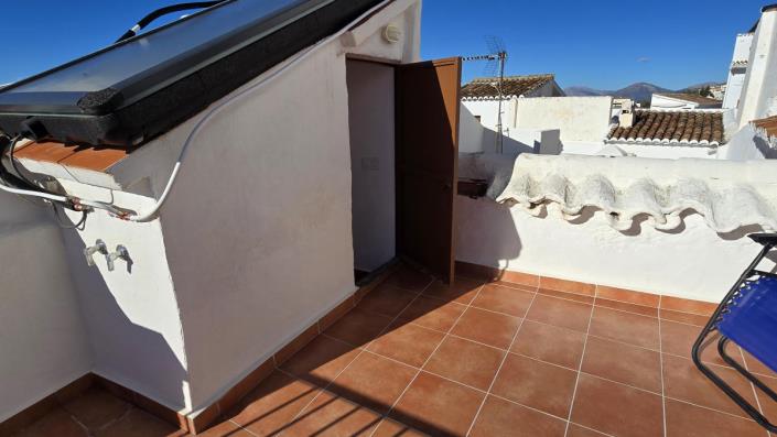 Image No.24-3 Bed Townhouse for sale