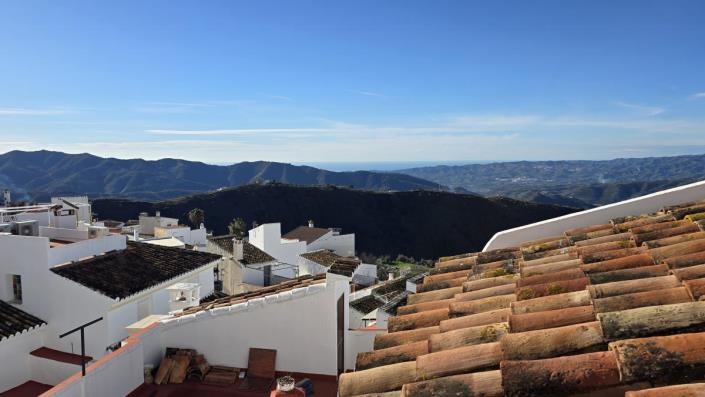 Image No.29-3 Bed Townhouse for sale