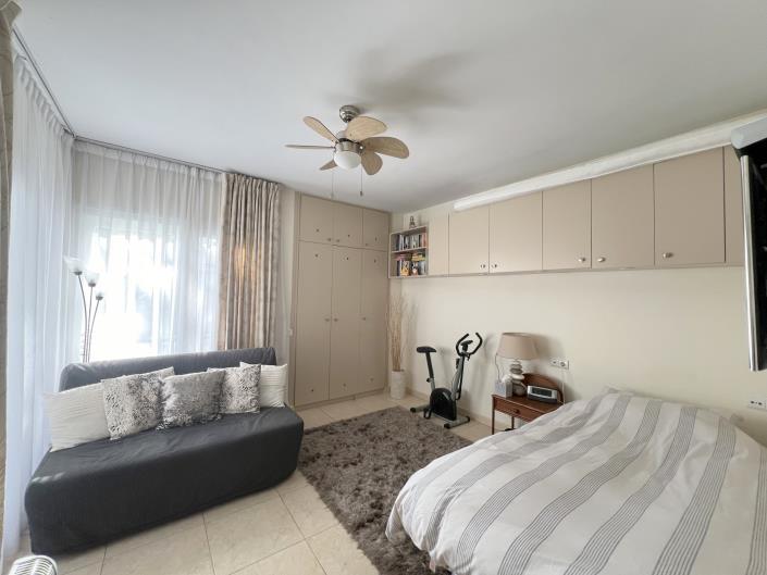 Image No.8-Appartement de 2 chambres à vendre à Estepona