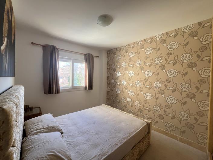 Image No.10-4 Bed Villa / Detached for sale