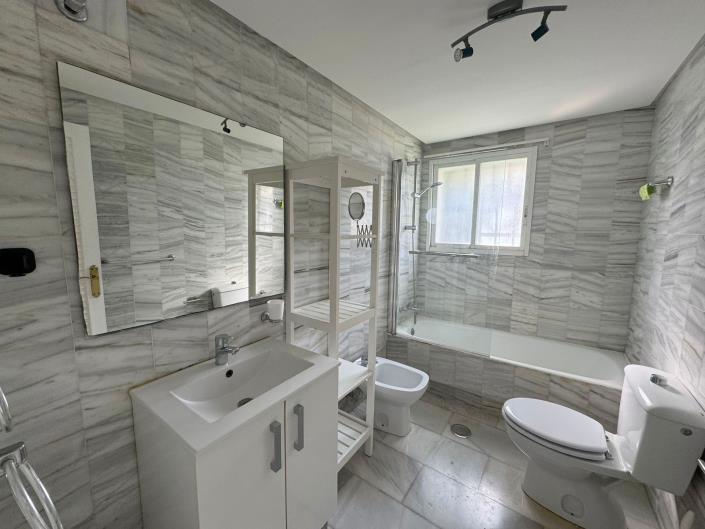 Image No.8-Maison de ville de 3 chambres à vendre à La Duquesa